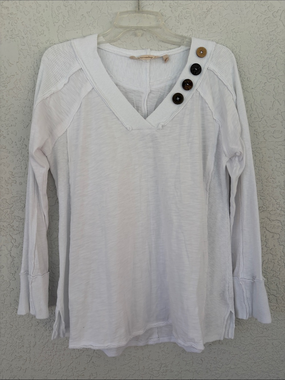 Soft Surroundings White V-Neck Long Sleeve Top/tunic with Buttons details size L